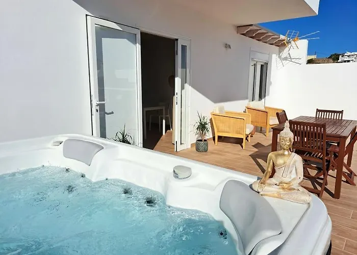 Luna Nueva Con Jacuzzi Lägenhet